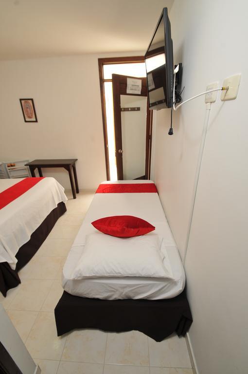 Hotel San Julian Buga Kamer foto