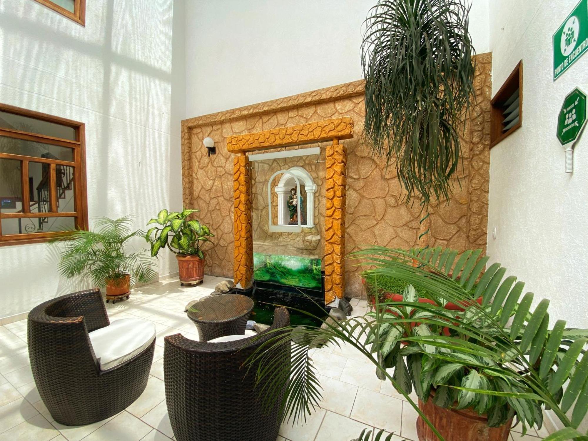 Hotel San Julian Buga Buitenkant foto