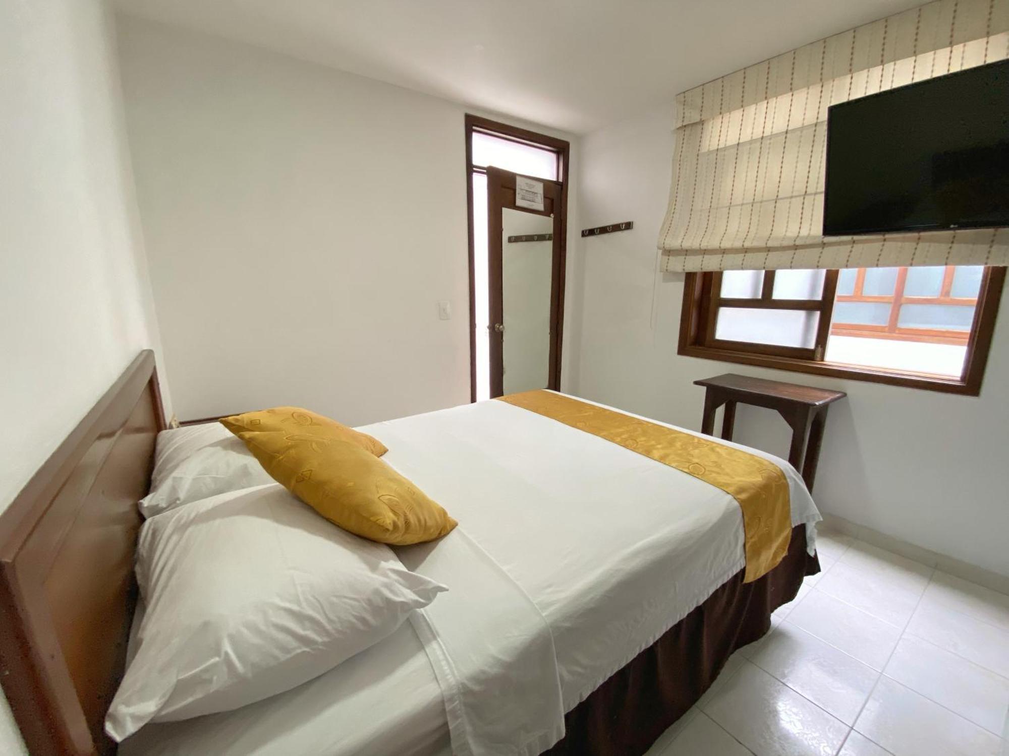 Hotel San Julian Buga Buitenkant foto