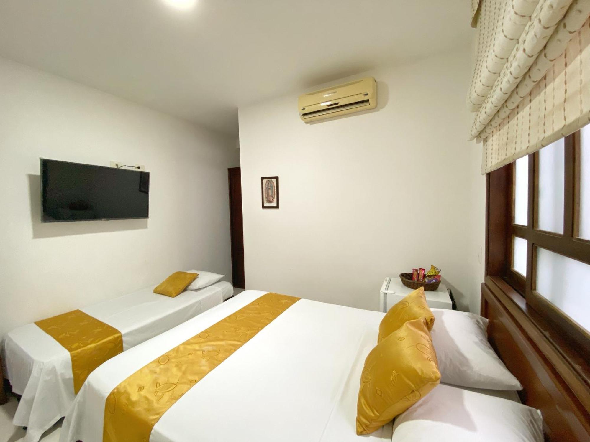 Hotel San Julian Buga Buitenkant foto